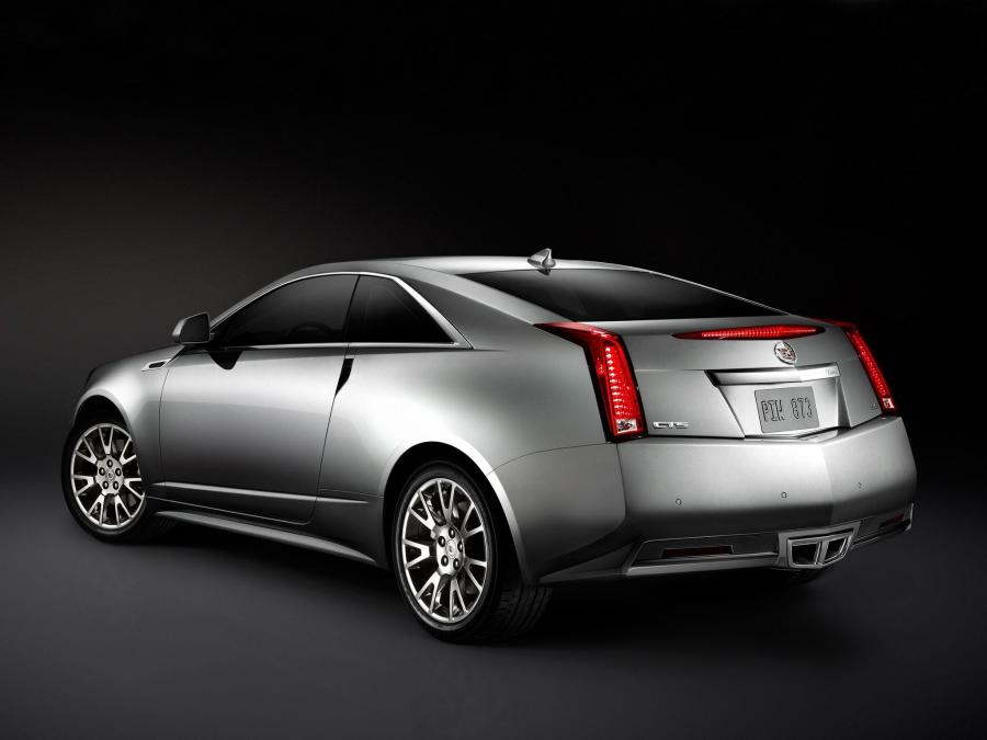 Cadillac CTS Coupe 2010 года  (фото 10 из 27)